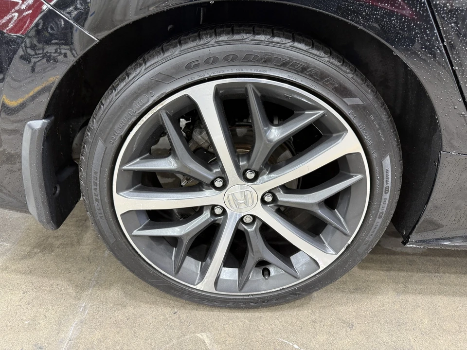 2024 Honda Civic 11th Gen - Image 8 of 31