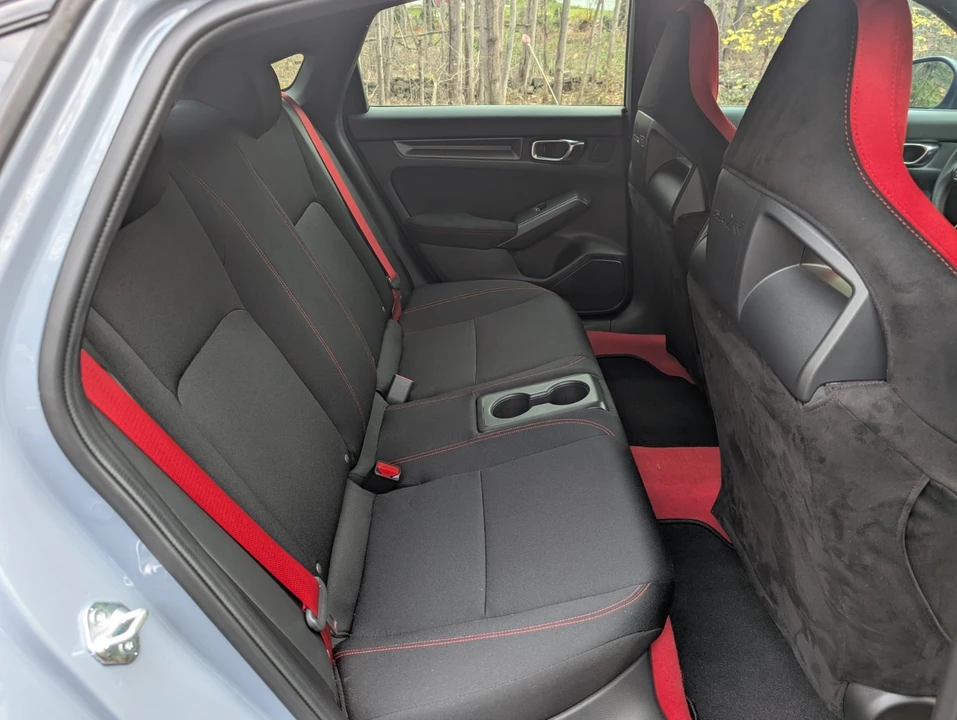 2024 Honda FL5 Civic Type R - Image 14 of 15