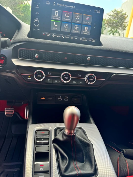 2024 Honda FL5 Civic Type R - Image 14 of 31