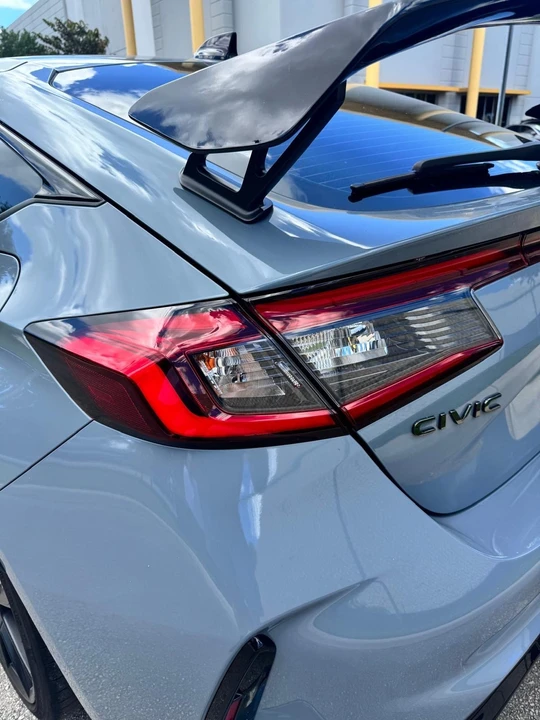 2024 Honda FL5 Civic Type R - Image 8 of 31