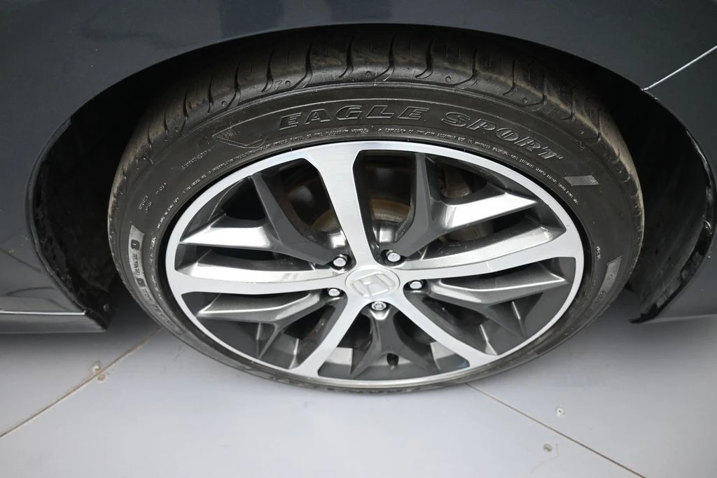2024 Honda Civic 11th Gen - Image 13 of 31