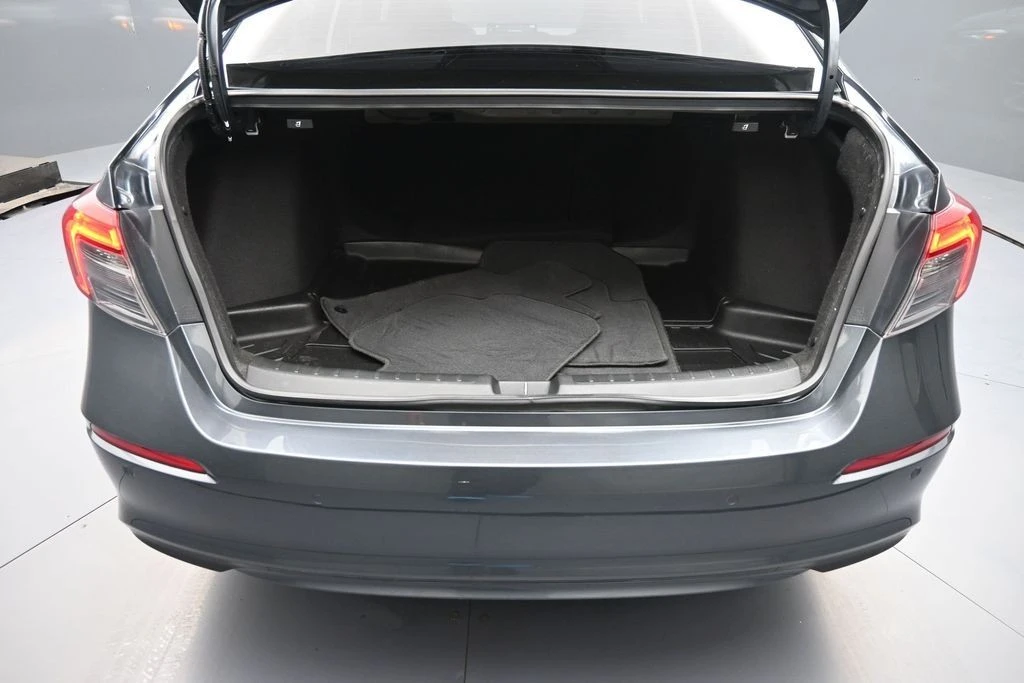 2024 Honda Civic 11th Gen - Image 22 of 31