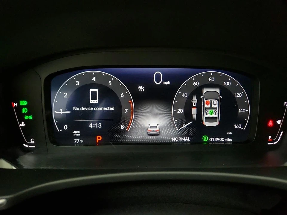 2024 Honda Civic 11th Gen - Image 17 of 21