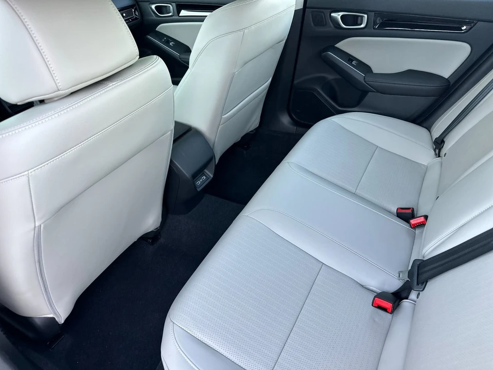 2024 Honda Civic 11th Gen - Image 12 of 21