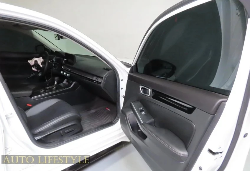 2024 Honda Civic 11th Gen - Image 20 of 31