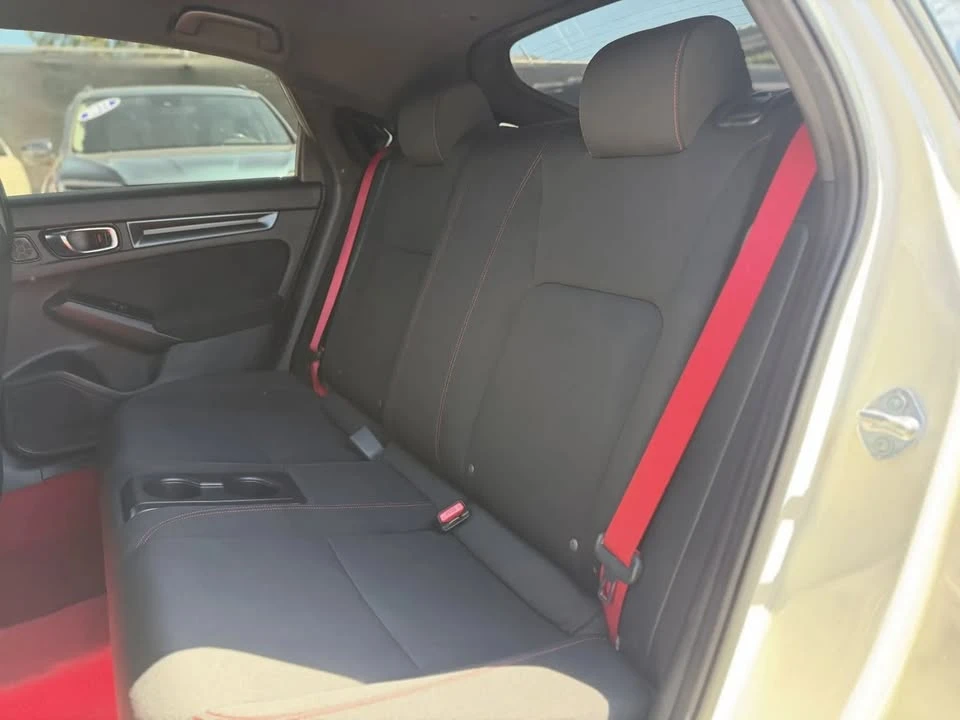 2024 Honda FL5 Civic Type R - Image 10 of 20