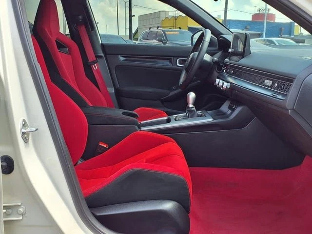 2024 Honda FL5 Civic Type R - Image 13 of 20