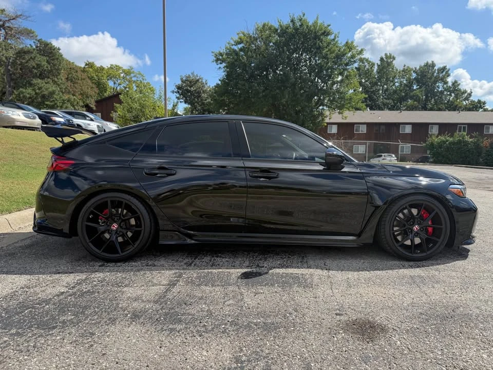 2024 Honda FL5 Civic Type R - Image 3 of 13