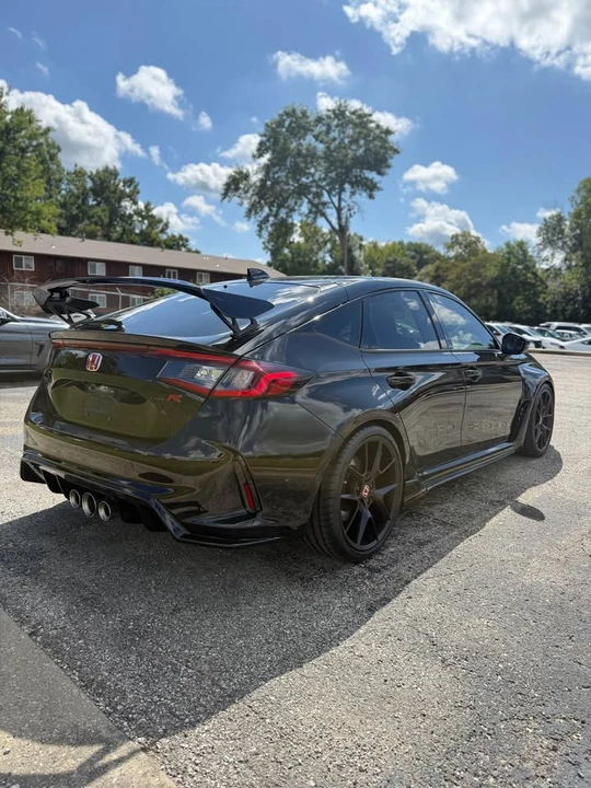 2024 Honda FL5 Civic Type R - Image 4 of 13