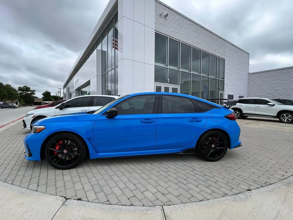 2024 Honda FL5 Civic Type R - Image 2 of 8