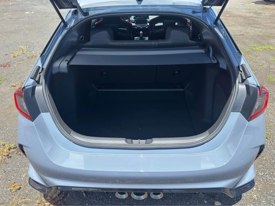 2024 Honda FL5 Civic Type R - Image 11 of 15