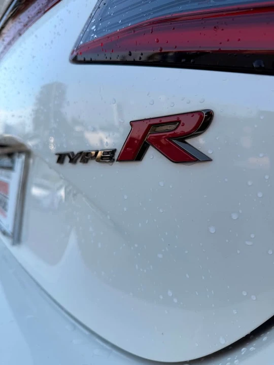 2024 Honda FL5 Civic Type R - Image 6 of 16