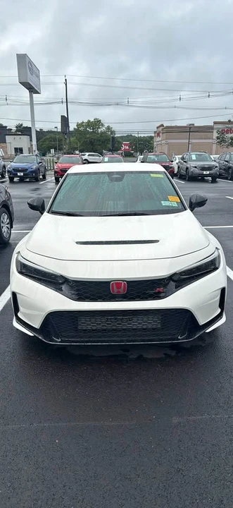 2024 Honda FL5 Civic Type R - Image 1 of 5