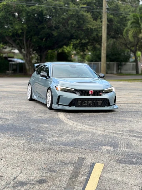 2024 Honda FL5 Civic Type R - Image 4 of 10