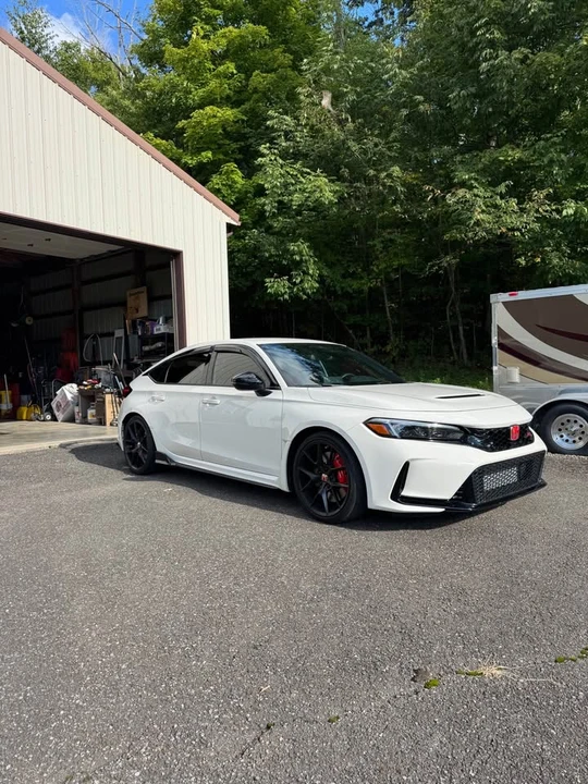 2024 Honda FL5 Civic Type R - Image 3 of 11