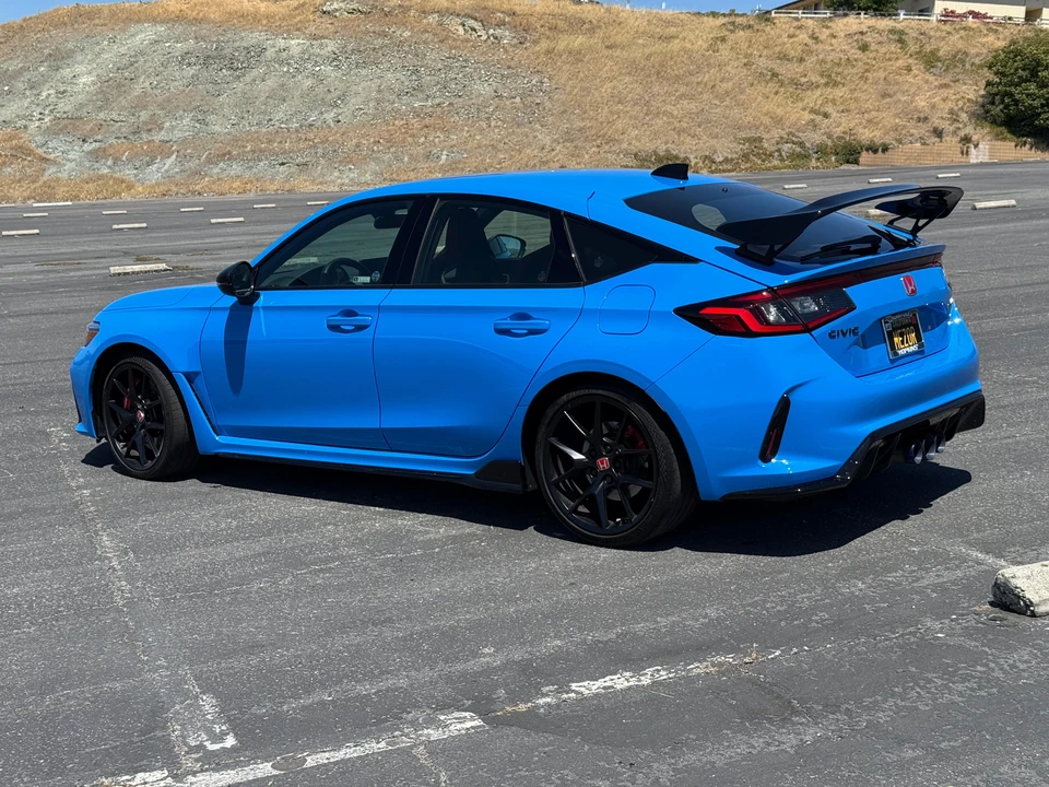2024 Honda FL5 Civic Type R - Image 11 of 31