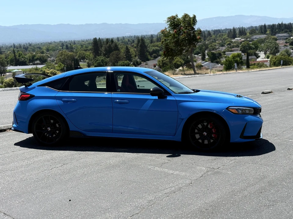 2024 Honda FL5 Civic Type R - Image 17 of 31