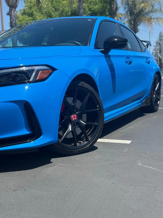 2024 Honda FL5 Civic Type R - Image 28 of 31
