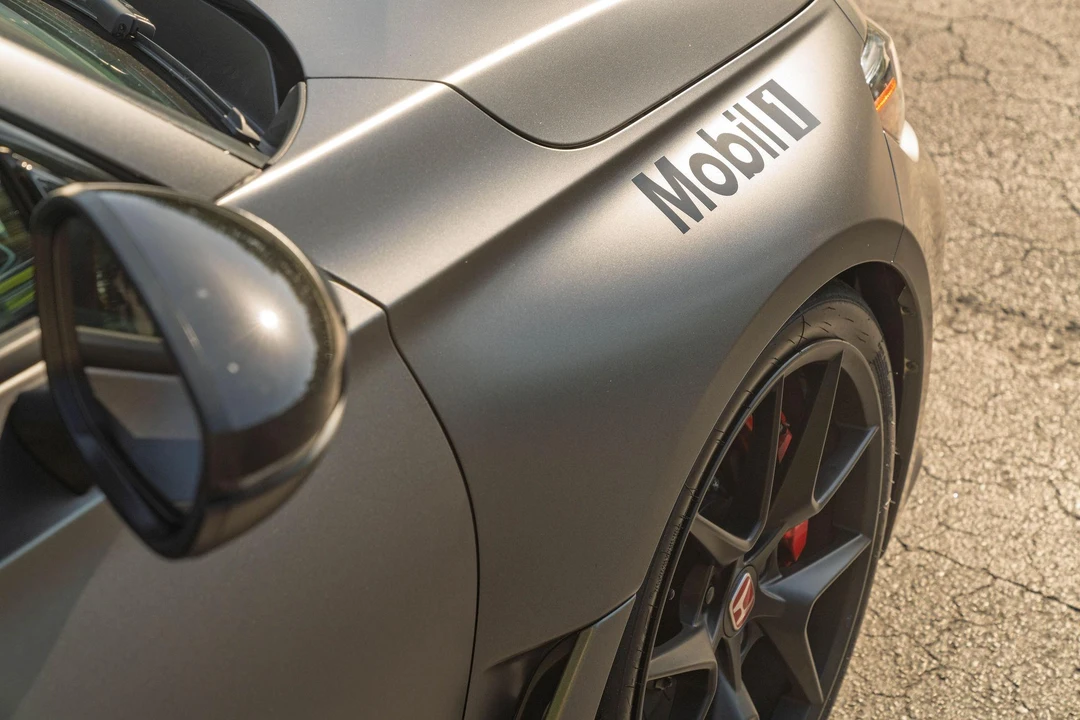 2024 Honda FL5 Civic Type R - Image 11 of 31
