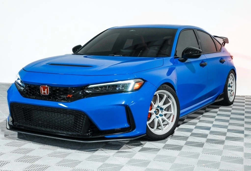 2024 Honda FL5 Civic Type R - Image 10 of 21
