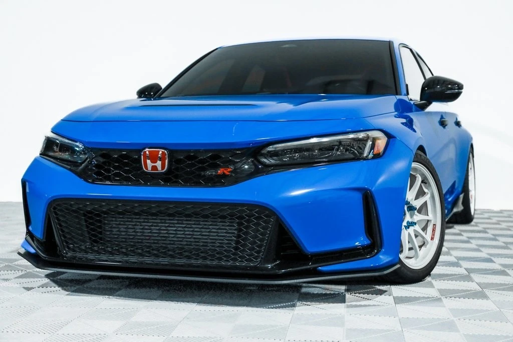 2024 Honda FL5 Civic Type R - Image 12 of 21