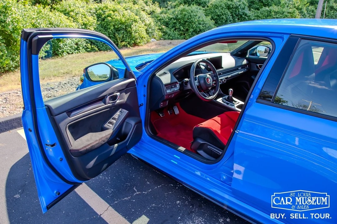 2024 Honda FL5 Civic Type R - Image 12 of 21