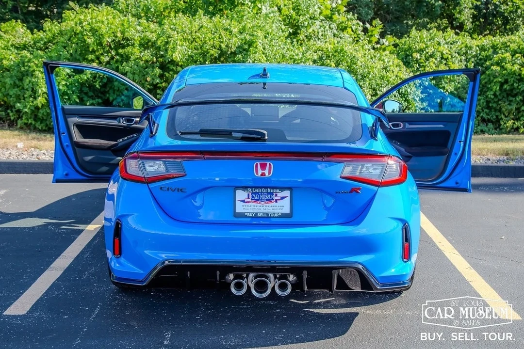 2024 Honda FL5 Civic Type R - Image 11 of 21