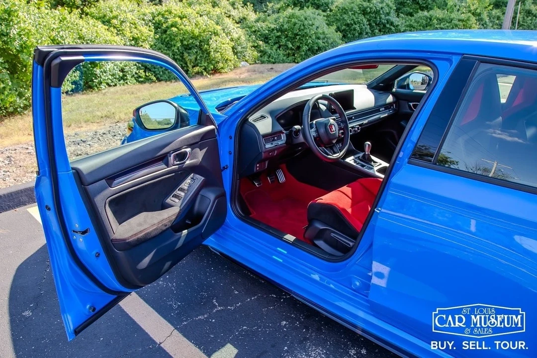 2024 Honda FL5 Civic Type R - Image 12 of 21