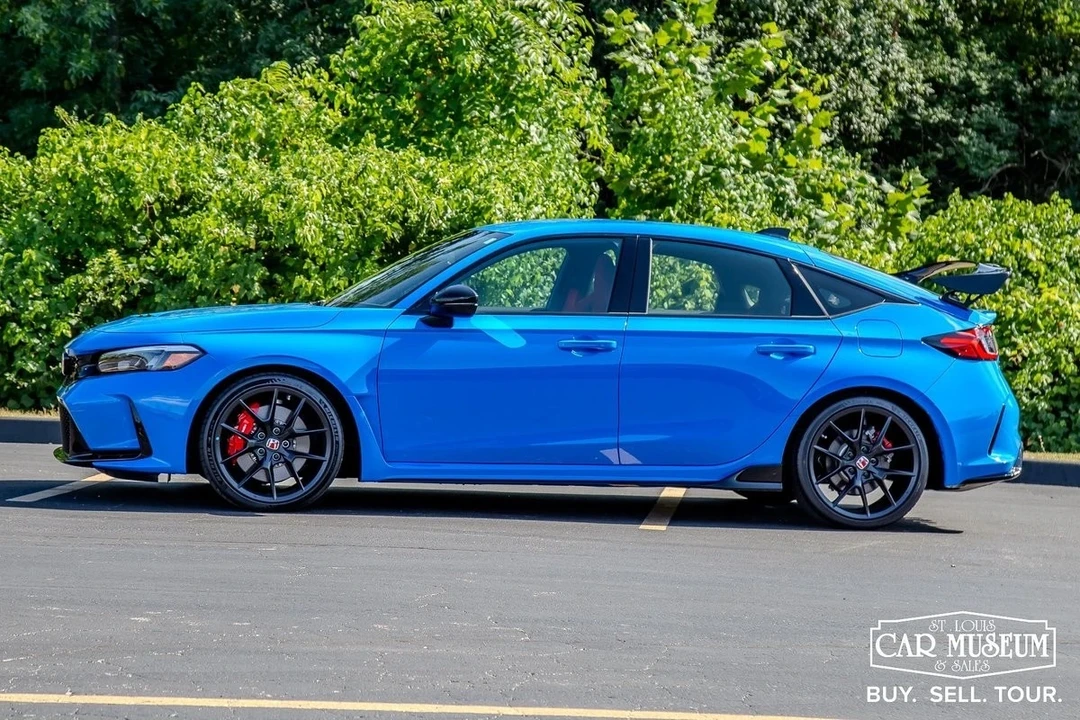 2024 Honda FL5 Civic Type R - Image 2 of 21