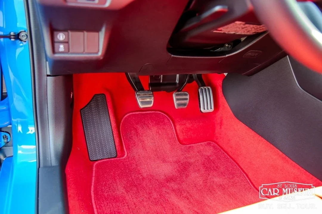 2024 Honda FL5 Civic Type R - Image 18 of 21