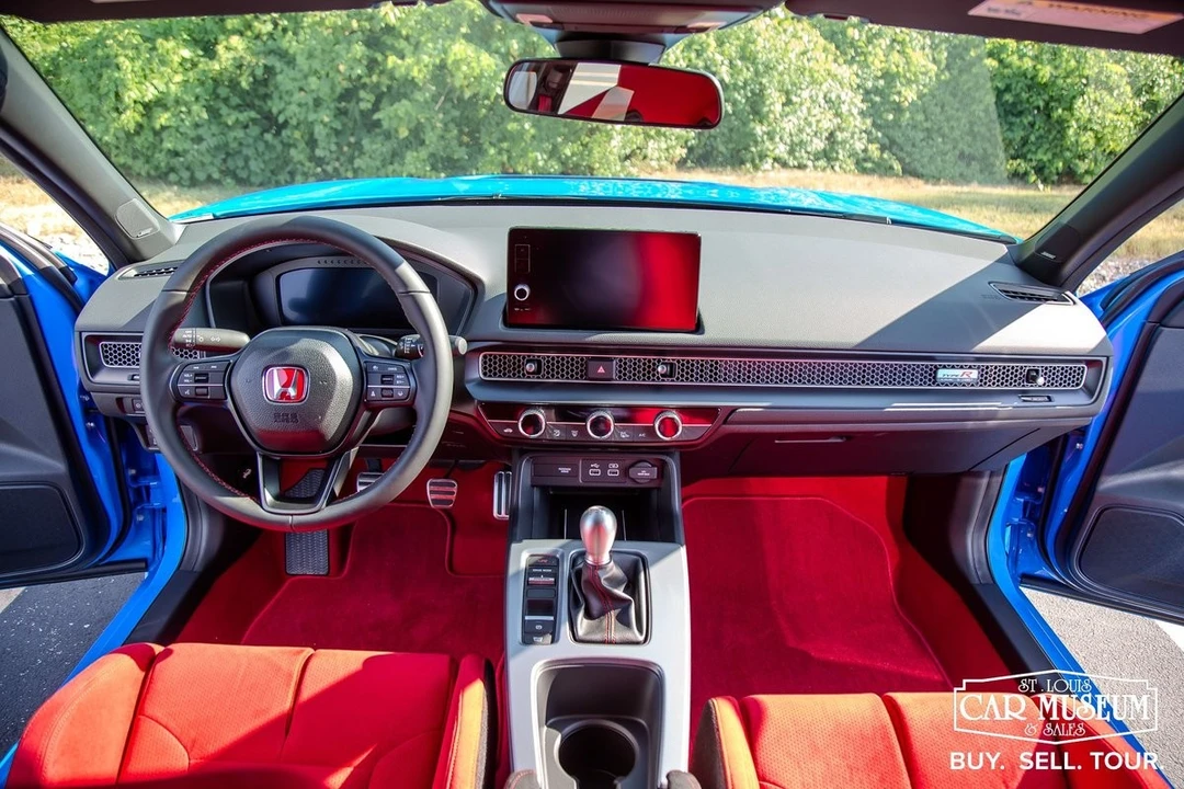 2024 Honda FL5 Civic Type R - Image 15 of 21