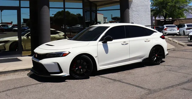 2024 Honda FL5 Civic Type R - Image 4 of 31