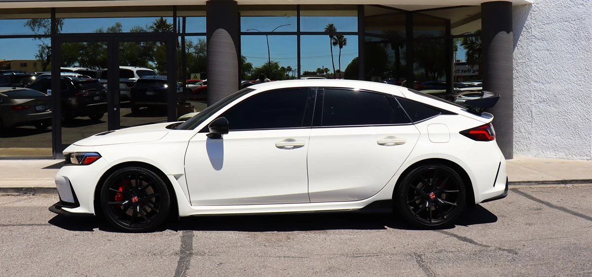 2024 Honda FL5 Civic Type R - Image 10 of 31