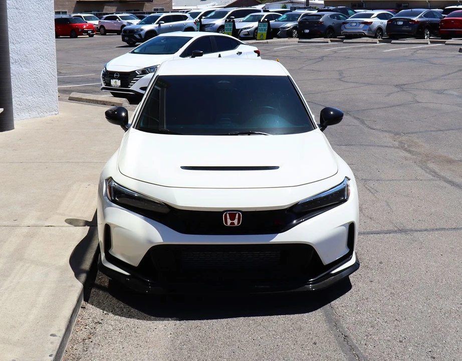 2024 Honda FL5 Civic Type R - Image 18 of 31