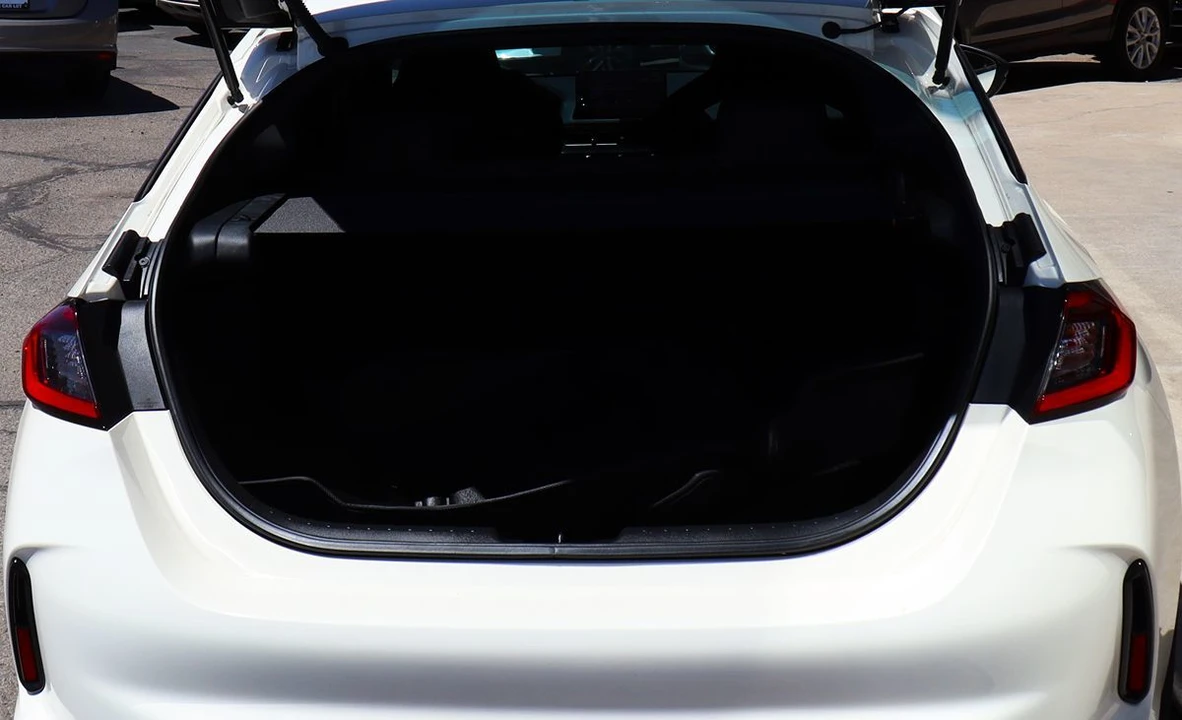 2024 Honda FL5 Civic Type R - Image 28 of 31