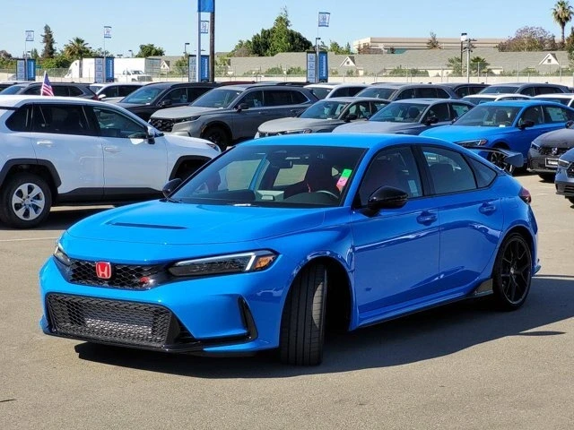 2024 Honda FL5 Civic Type R - Image 9 of 12