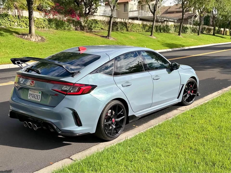 2024 Honda FL5 Civic Type R - Image 1 of 9