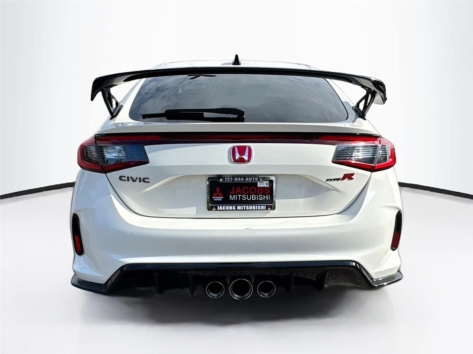 2024 Honda FL5 Civic Type R - Image 10 of 14