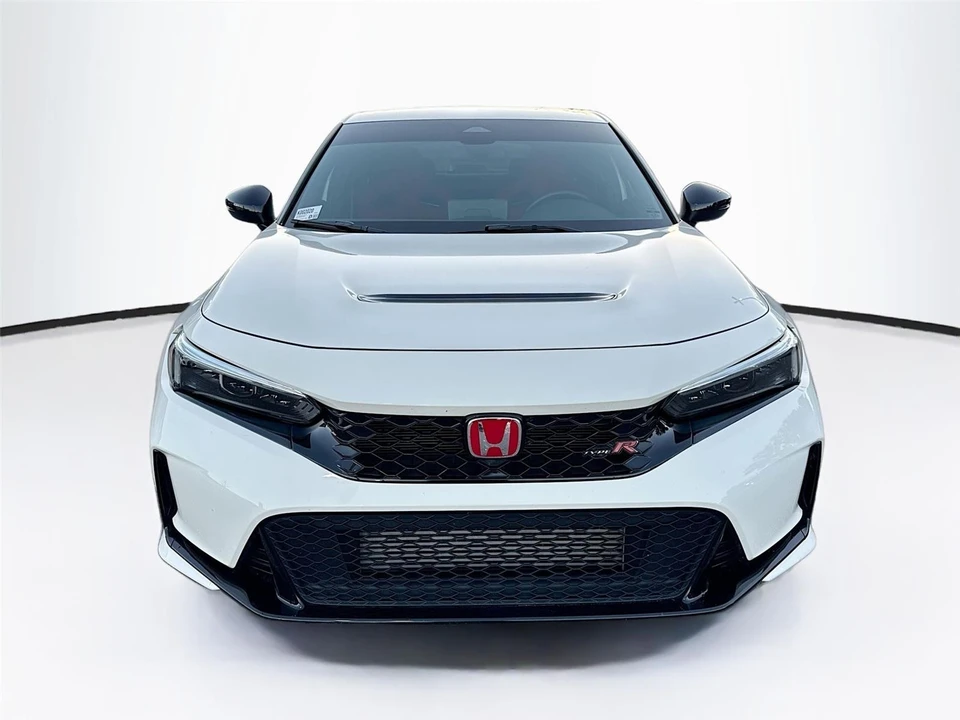 2024 Honda FL5 Civic Type R - Image 2 of 21