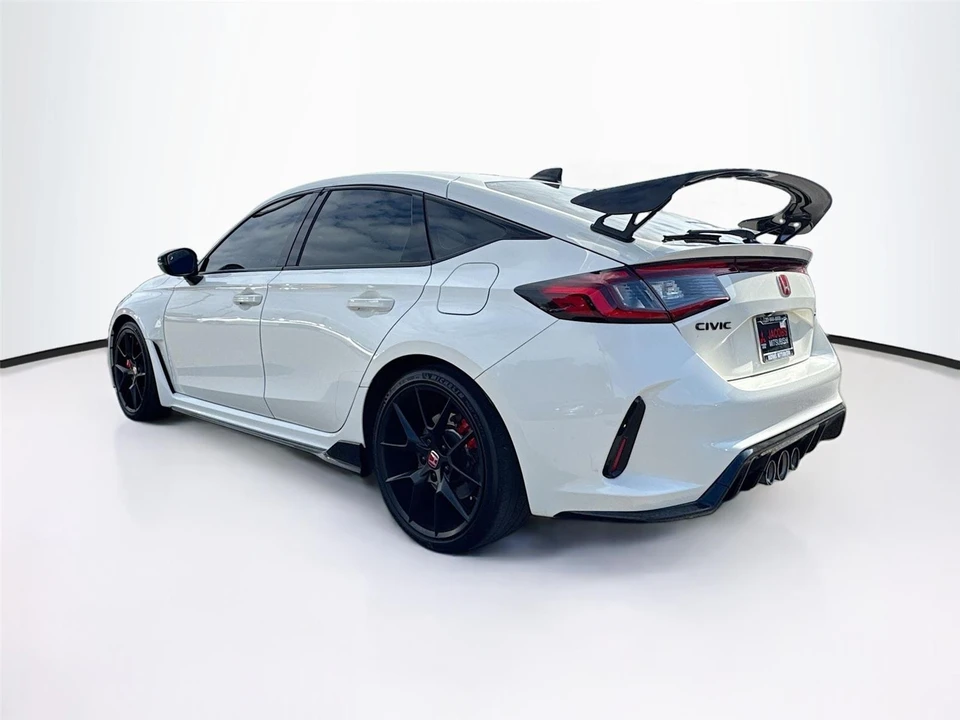 2024 Honda FL5 Civic Type R - Image 5 of 14