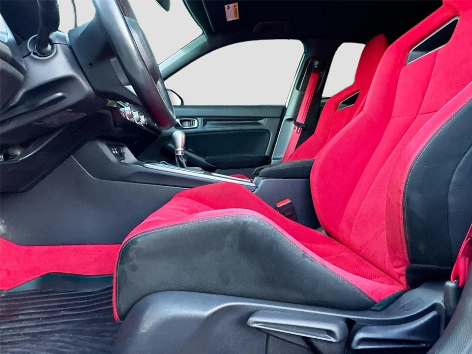 2024 Honda FL5 Civic Type R - Image 18 of 21