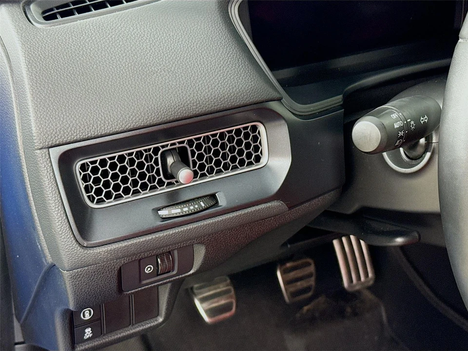 2024 Honda FL5 Civic Type R - Image 7 of 14