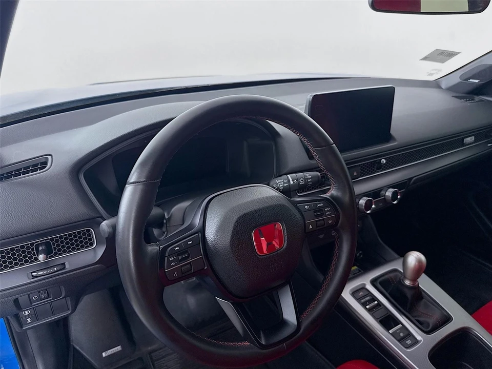 2024 Honda FL5 Civic Type R - Image 9 of 21