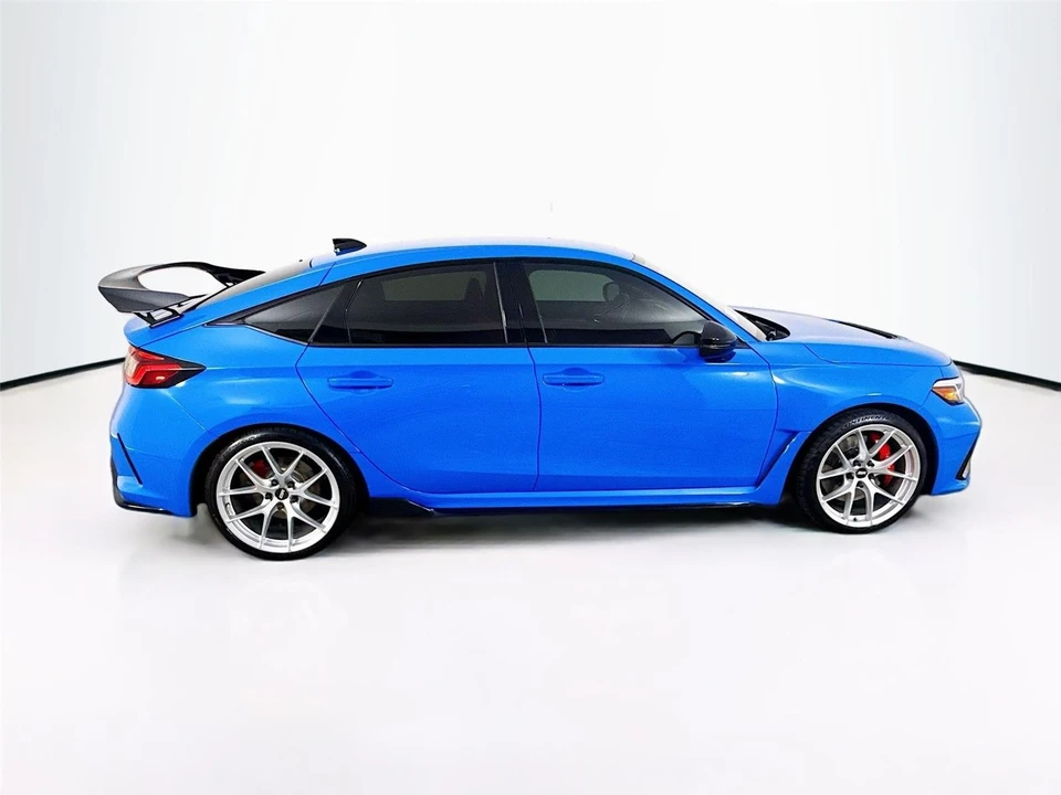 2024 Honda FL5 Civic Type R - Image 8 of 21