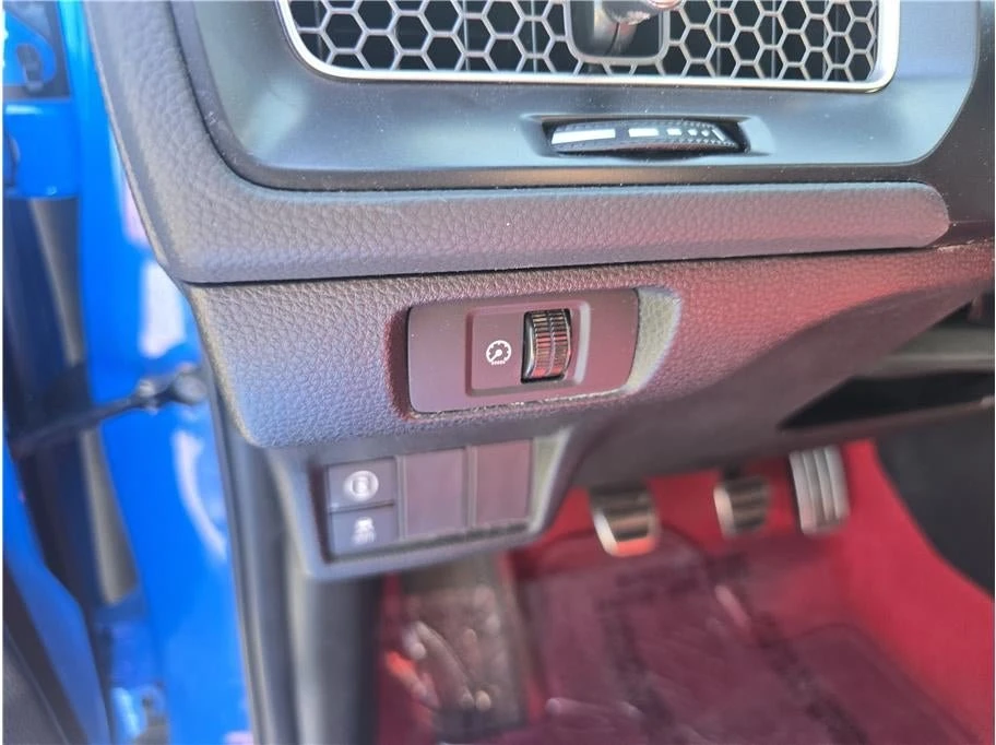 2024 Honda FL5 Civic Type R - Image 11 of 20