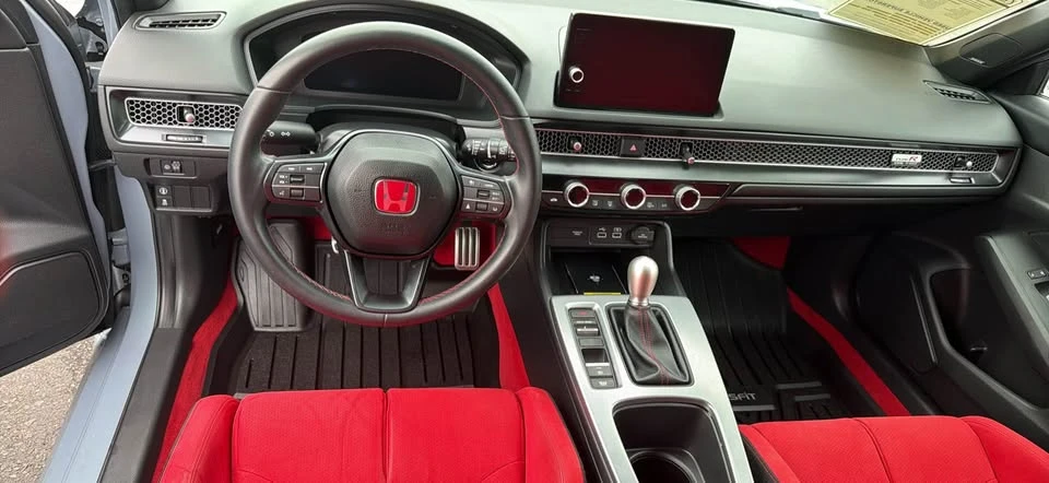 2024 Honda FL5 Civic Type R - Image 7 of 10