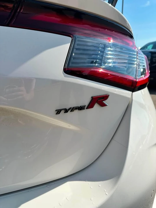2024 Honda FL5 Civic Type R - Image 3 of 14
