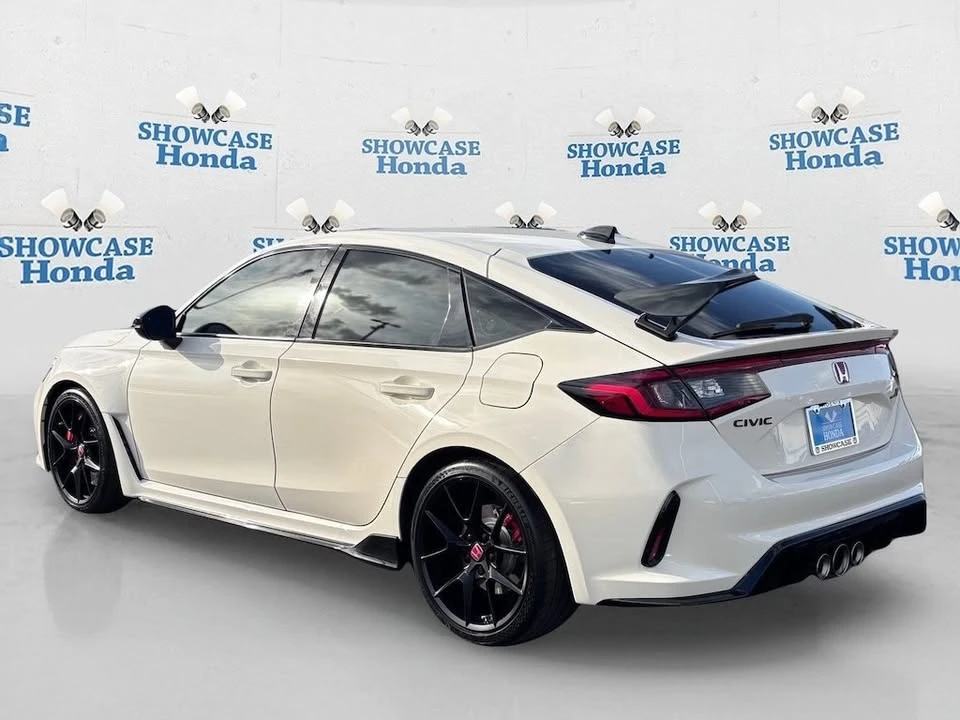 2024 Honda FL5 Civic Type R - Image 2 of 15