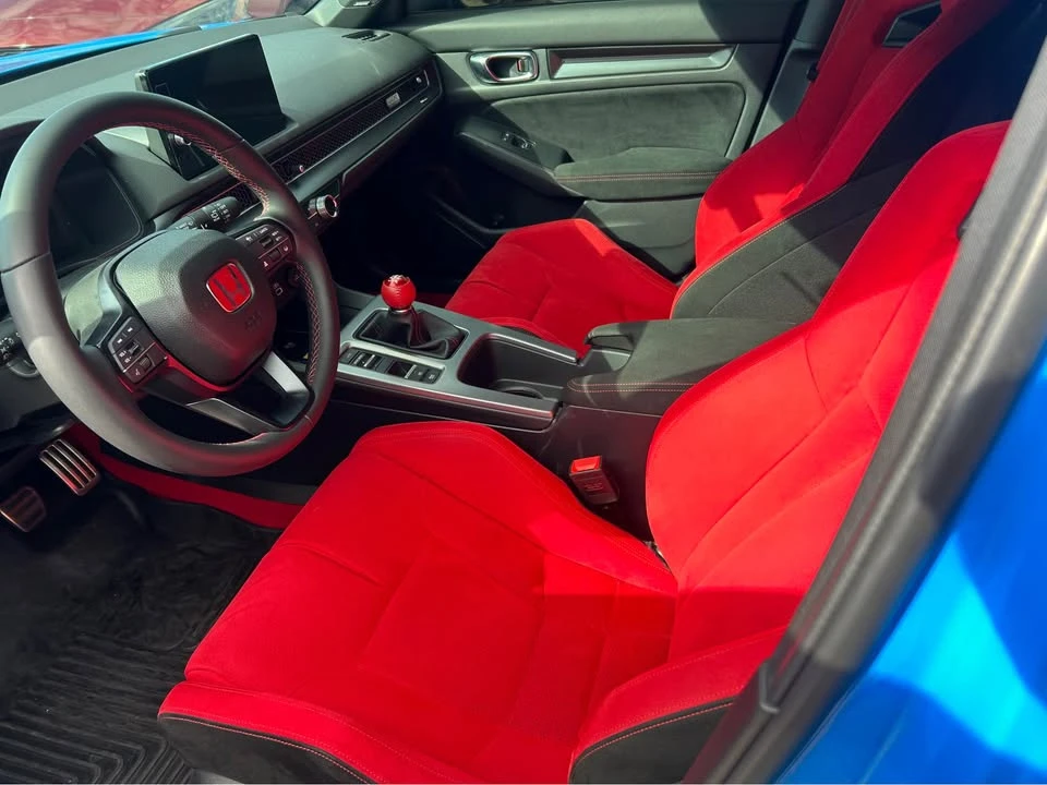 2024 Honda FL5 Civic Type R - Image 10 of 12