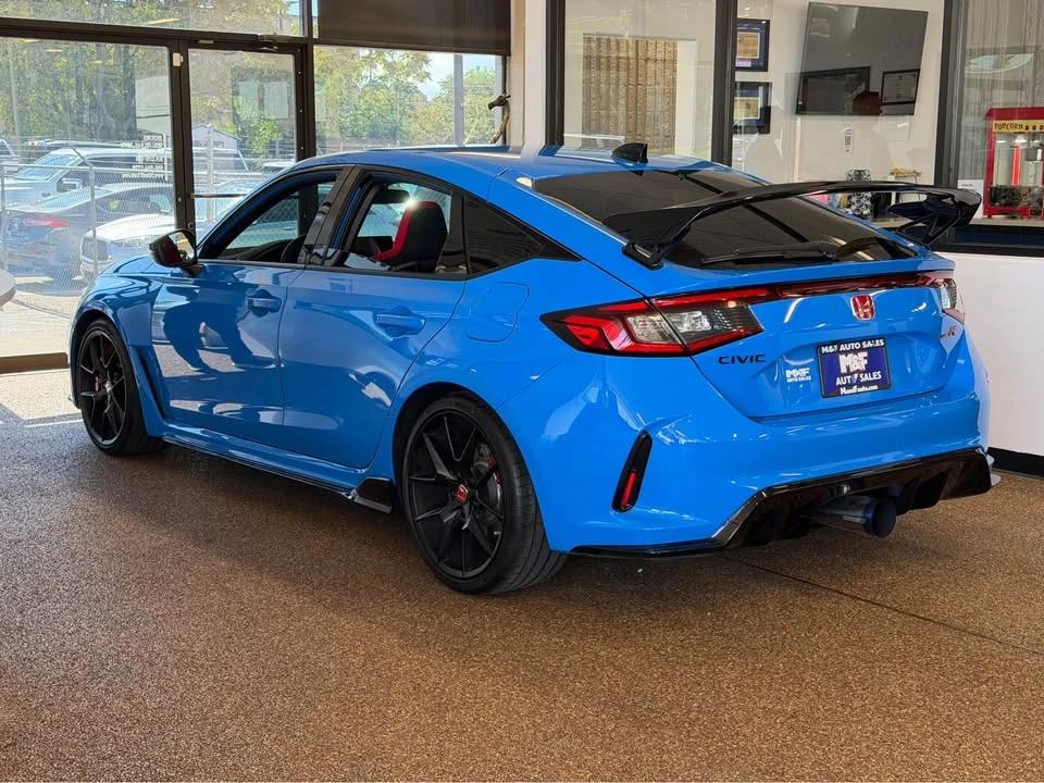2024 Honda FL5 Civic Type R - Image 2 of 9